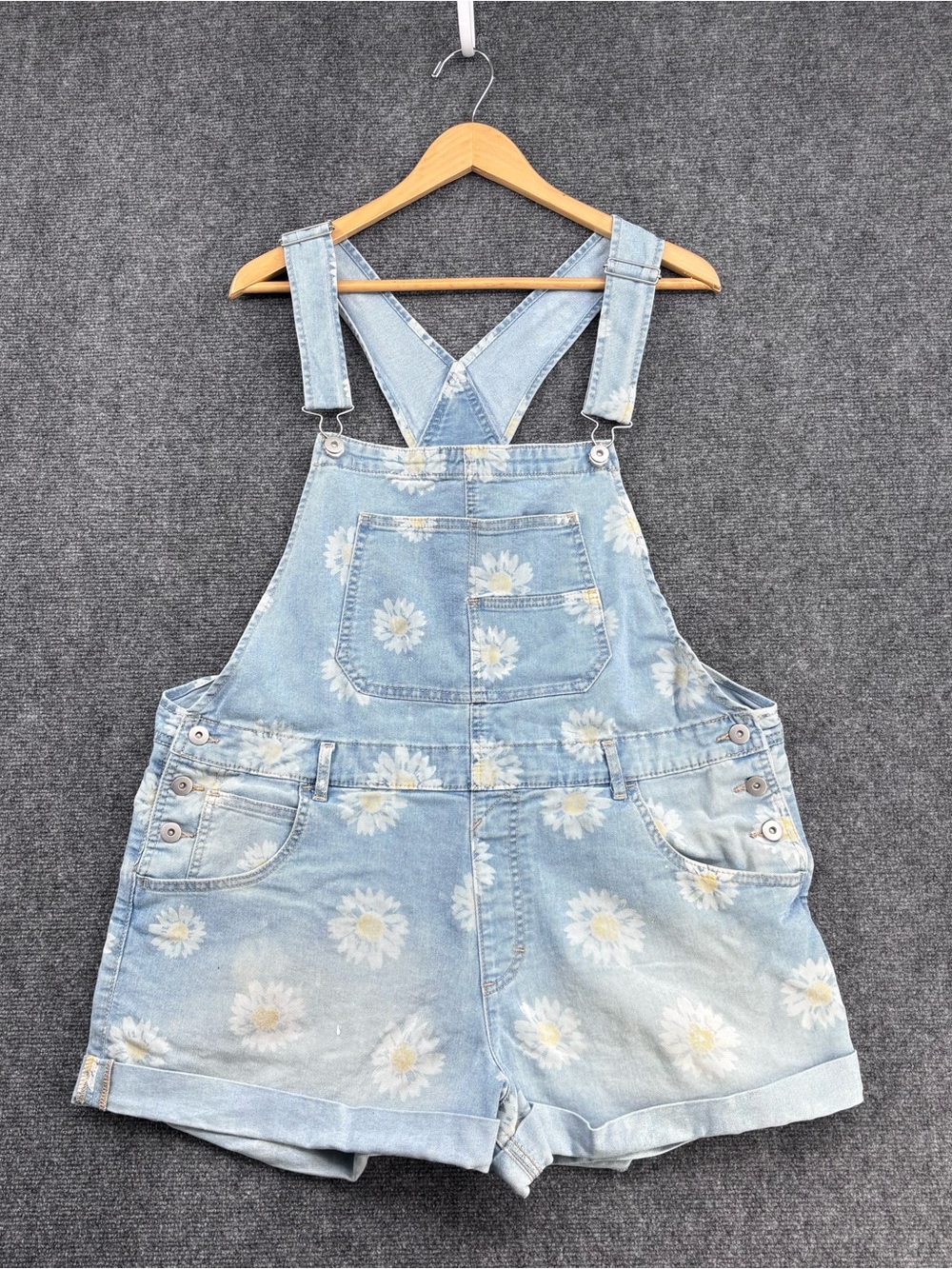 No Boundaries Cottagecore Light Wash Daisies Denim Shortalls 2XL
